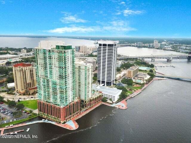 Building Photo - 1431 Riverplace Blvd