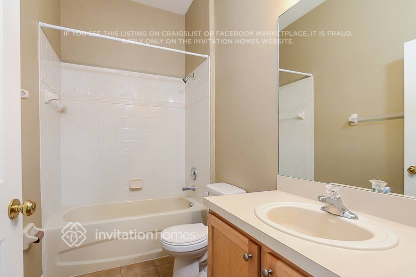 Building Photo - 7413 Pulteney Dr