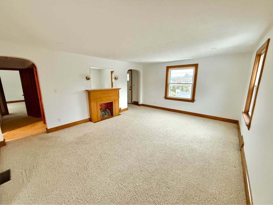 Building Photo - 970 Trapelo Rd