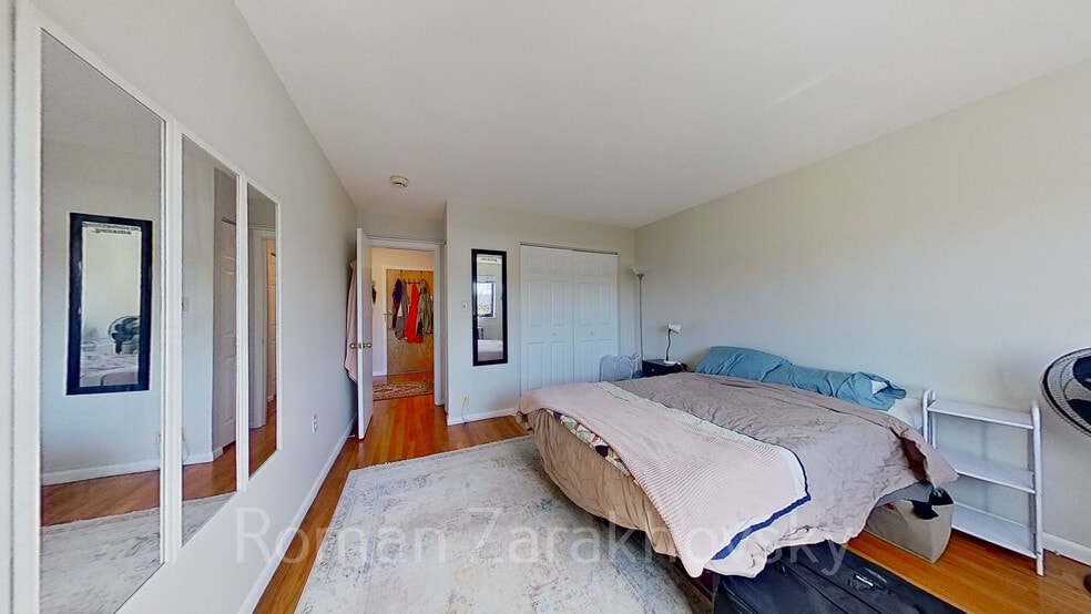 Building Photo - 85 Sutherland Rd