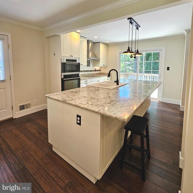 Building Photo - 8925 Falling Creek Ct