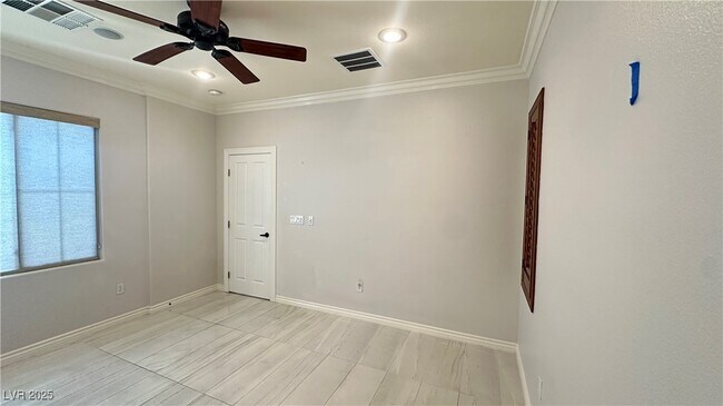 Building Photo - 5273 Candlespice Way