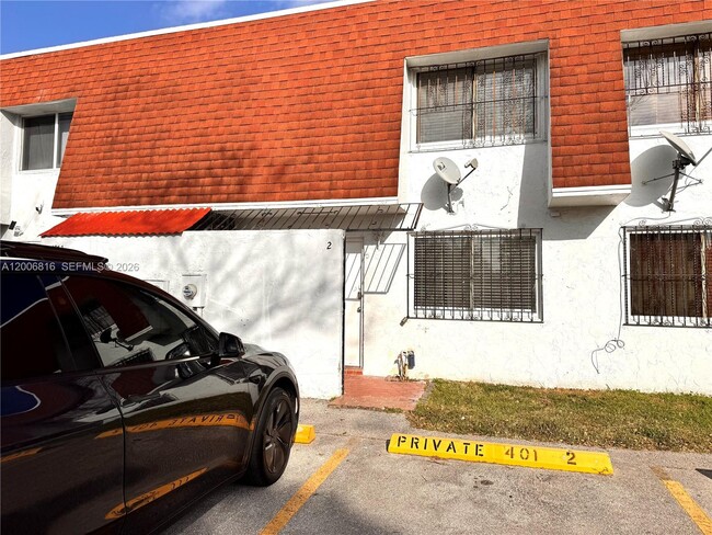 Building Photo - 401 NW 109th Ave