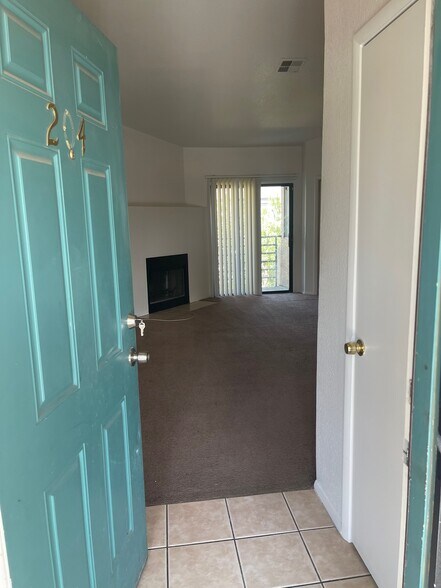 Building Photo - 2180 Pinetop Ln