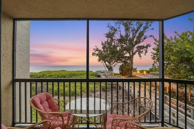 Building Photo - 5611 Gulf of Mexico Dr