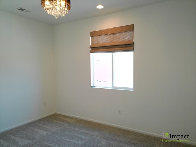 Building Photo - 1656 S Tower Rd