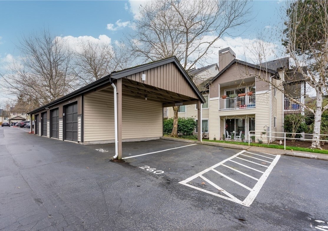 Building Photo - 12303 Harbour Pointe Blvd