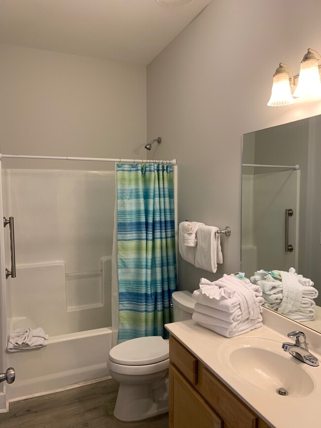 Building Photo - Seagrove Highlands 2109