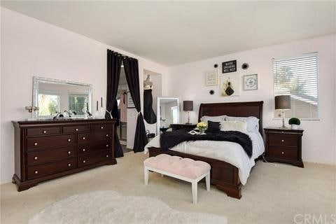 Building Photo - 26694 Evergreen Ave