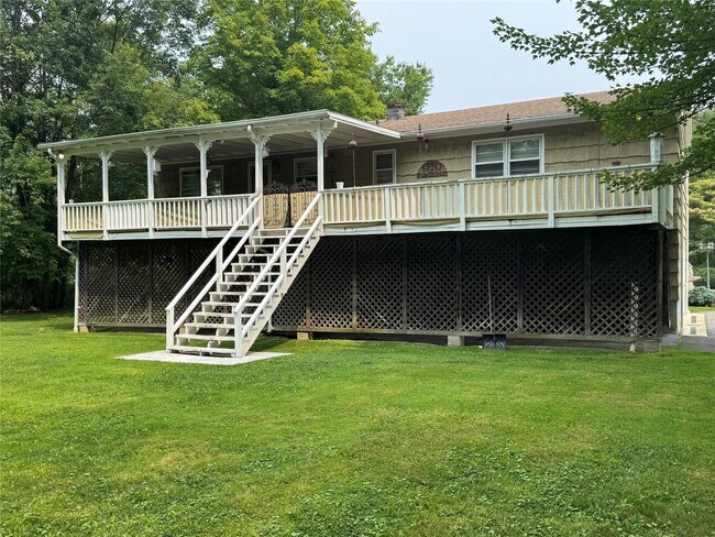 Building Photo - 553 Cross Hill Ln