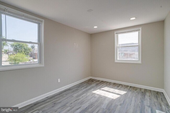 Building Photo - 4100 Colborne Rd