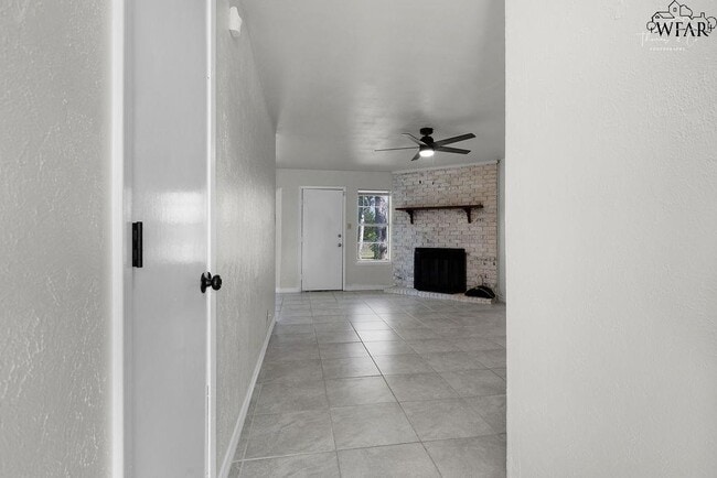 Building Photo - 4837 Colleen Dr