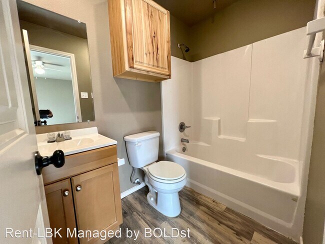 Building Photo - 3 br, 2 bath House - 1518 E 28th Street