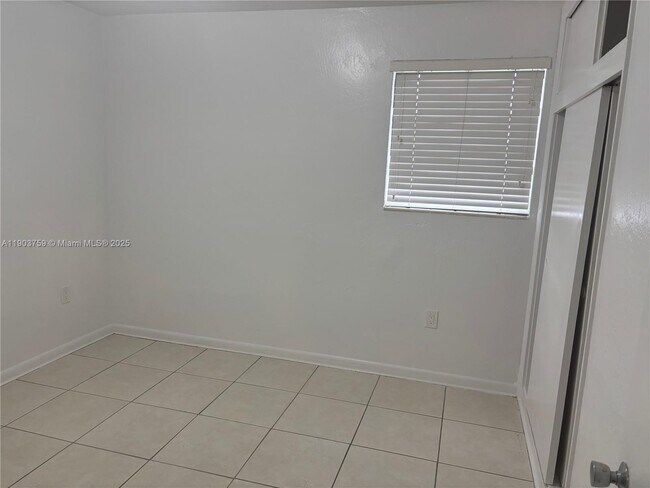 Building Photo - 10705 SW 146th Terrace