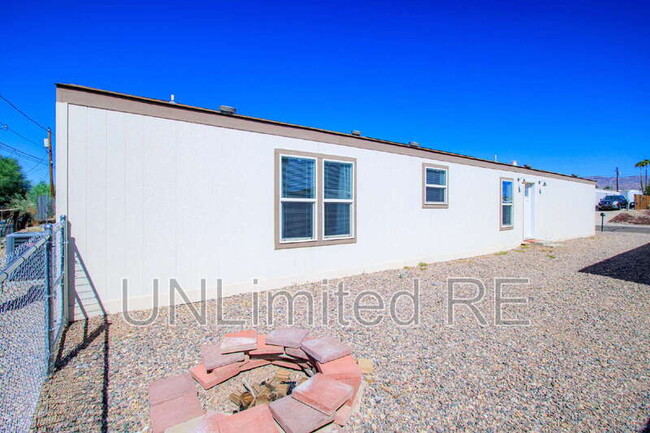 Building Photo - 3157 Erwin Ln