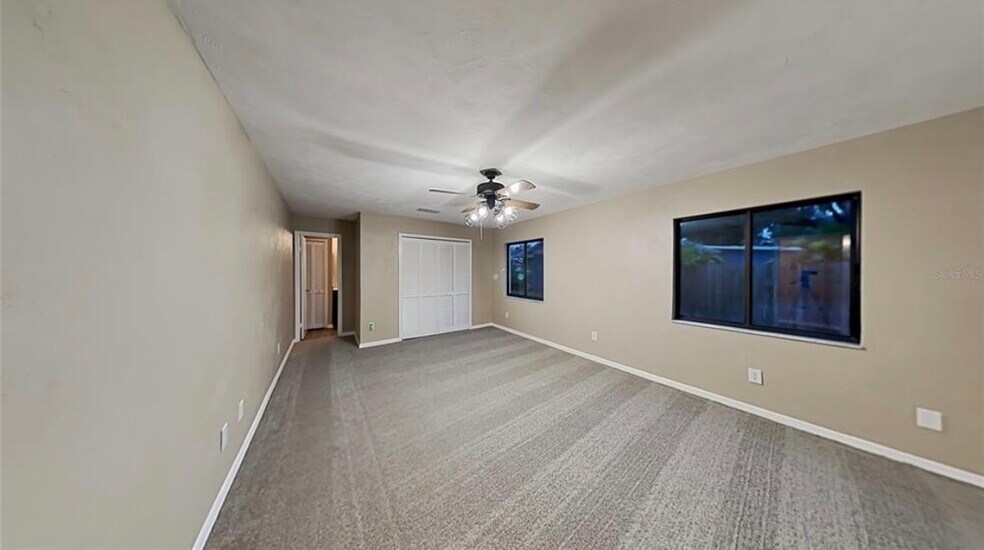 Building Photo - 5935 Clays Mill Dr