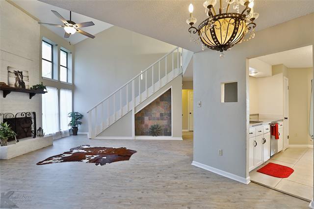 Building Photo - 8033 Vita Ct