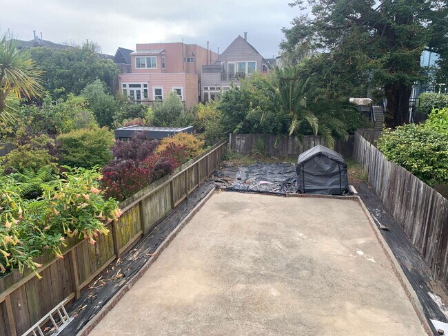 Building Photo - "Lake Street Victorian w/ Classic Charm & Modern Updates 3-Bed 2.5 Baths in one of SF's highly so...