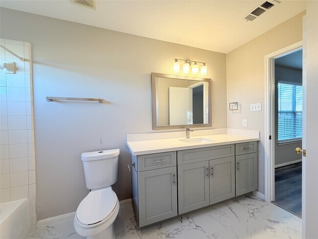 Building Photo - 5730 Landon Creek Ln