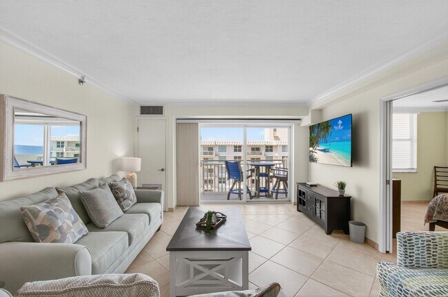 Primary Photo - 4511 S Ocean Blvd