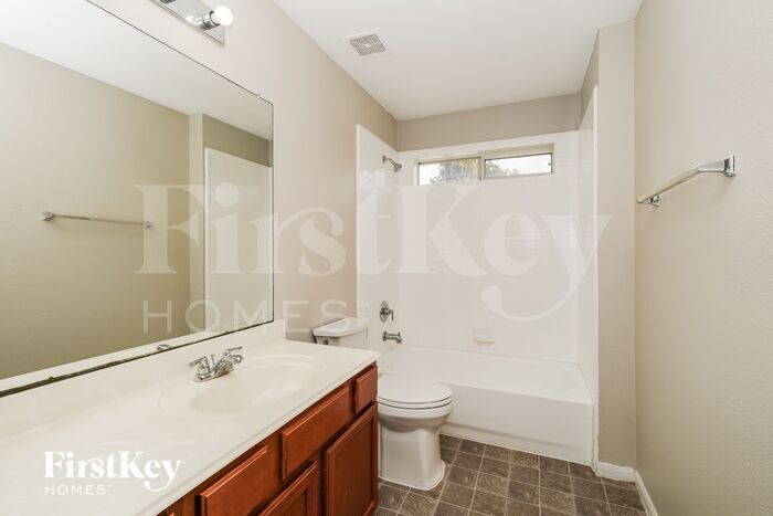 Building Photo - 21702 Mossy Field Ln