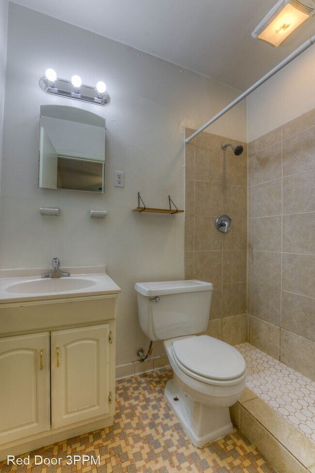 Building Photo - 4 br, 2 bath House - 1175 Mt. Moriah Rd
