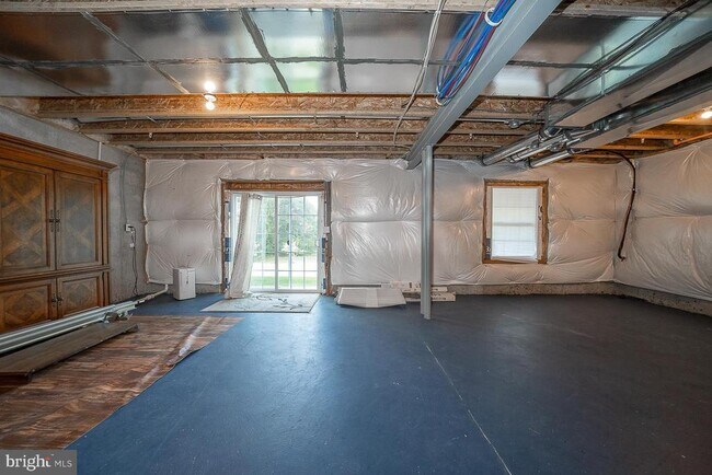 Building Photo - 3701 Parris Blvd