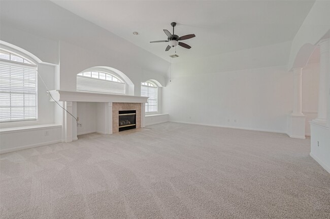 Building Photo - 3118 Emory Oak Ln