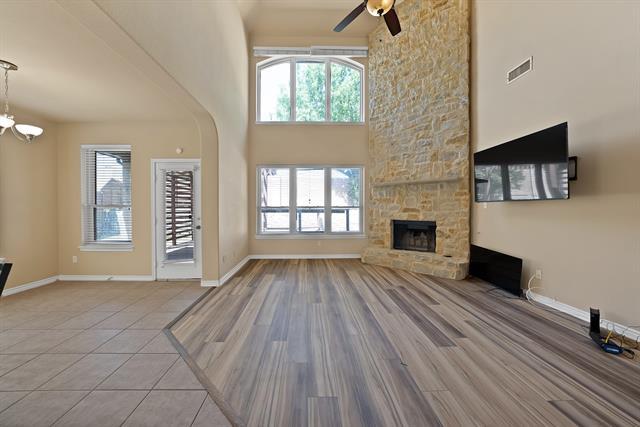 Building Photo - 5167 Welara Dr