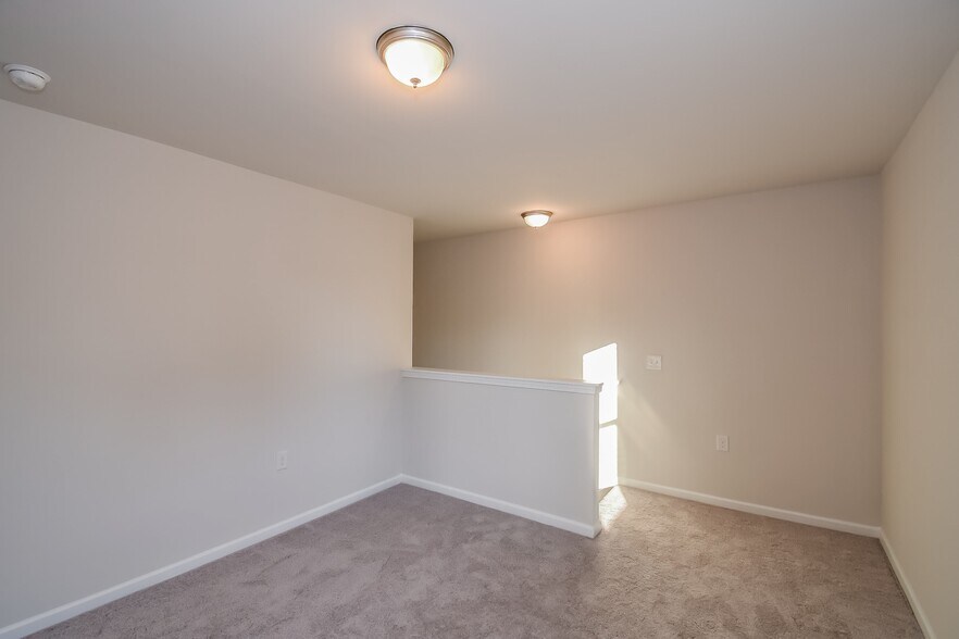 Building Photo - 222 Saddle Brooke Trce