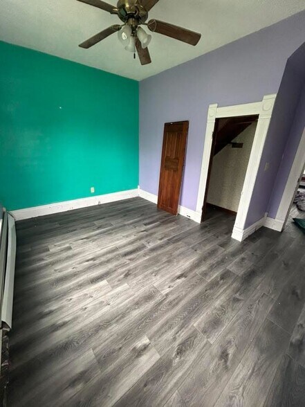 Bedroom 1 - 408 S Range St