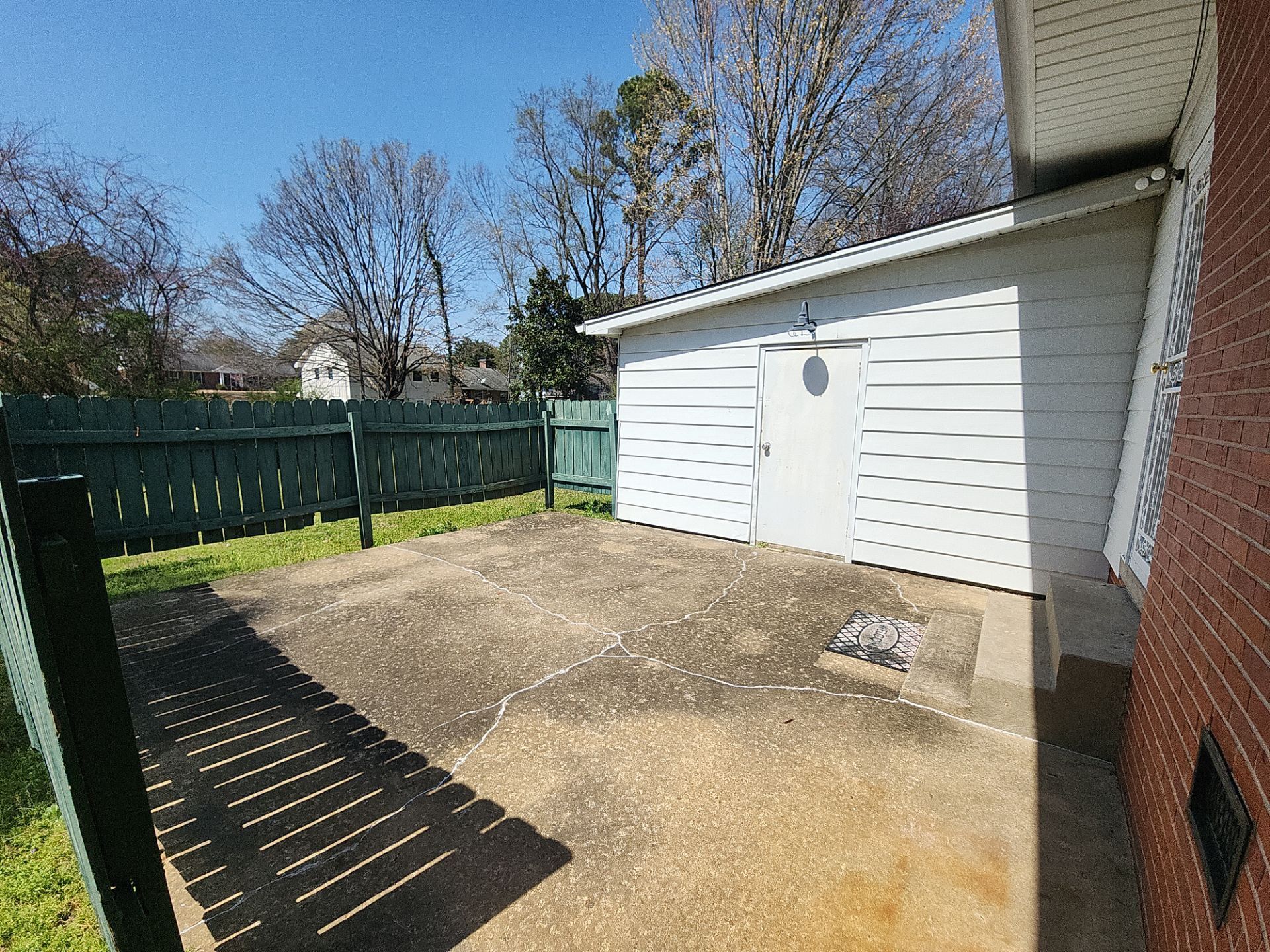 Building Photo - 457 Wallace Rd