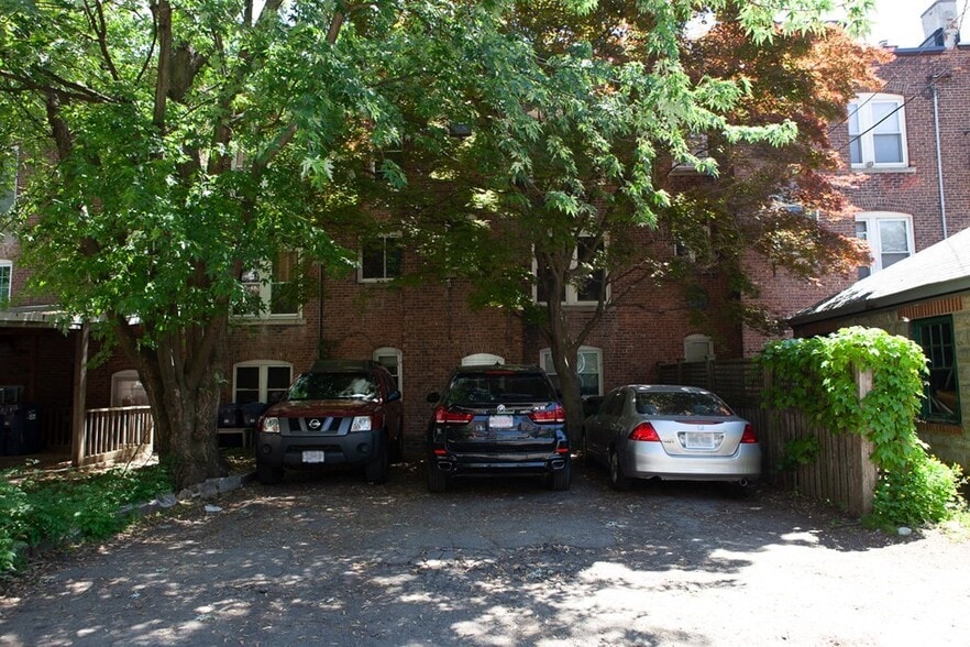 Building Photo - 1743 Commonwealth Ave