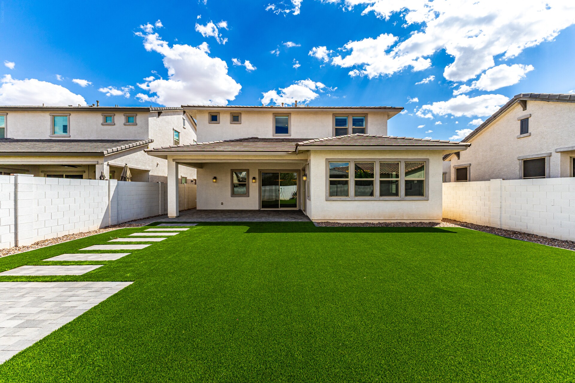 Building Photo - 20954 E Mayberry Rd