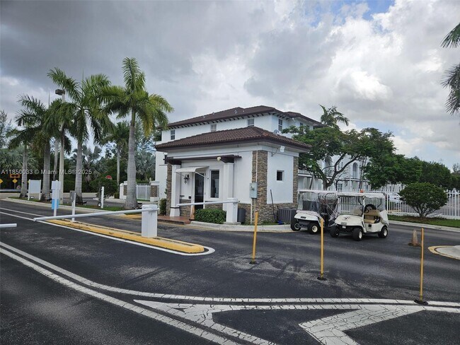 Building Photo - 8800 NW 97th Ave