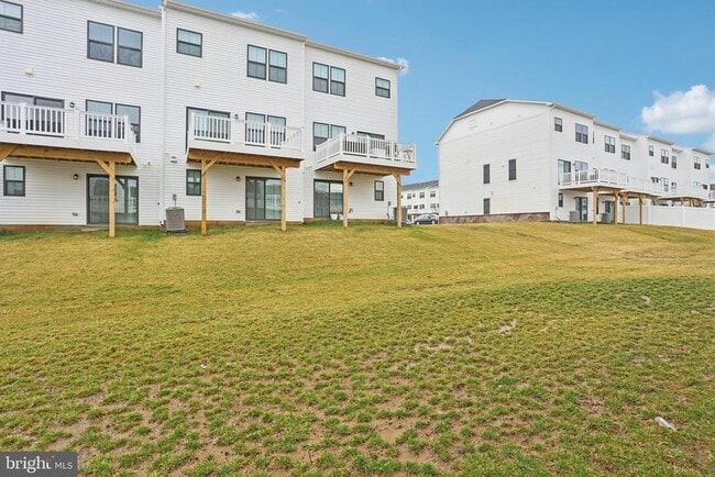 Building Photo - 47 Rosemary Wy