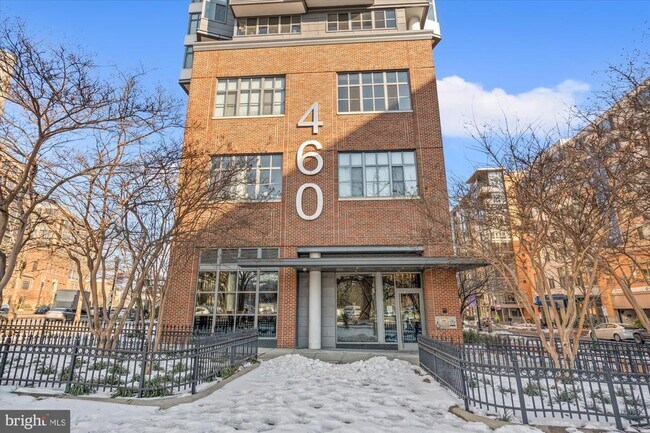 Building Photo - 460 New York Ave NW