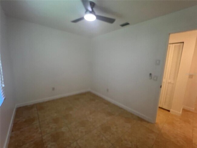 Building Photo - 22472 Tennyson Ave