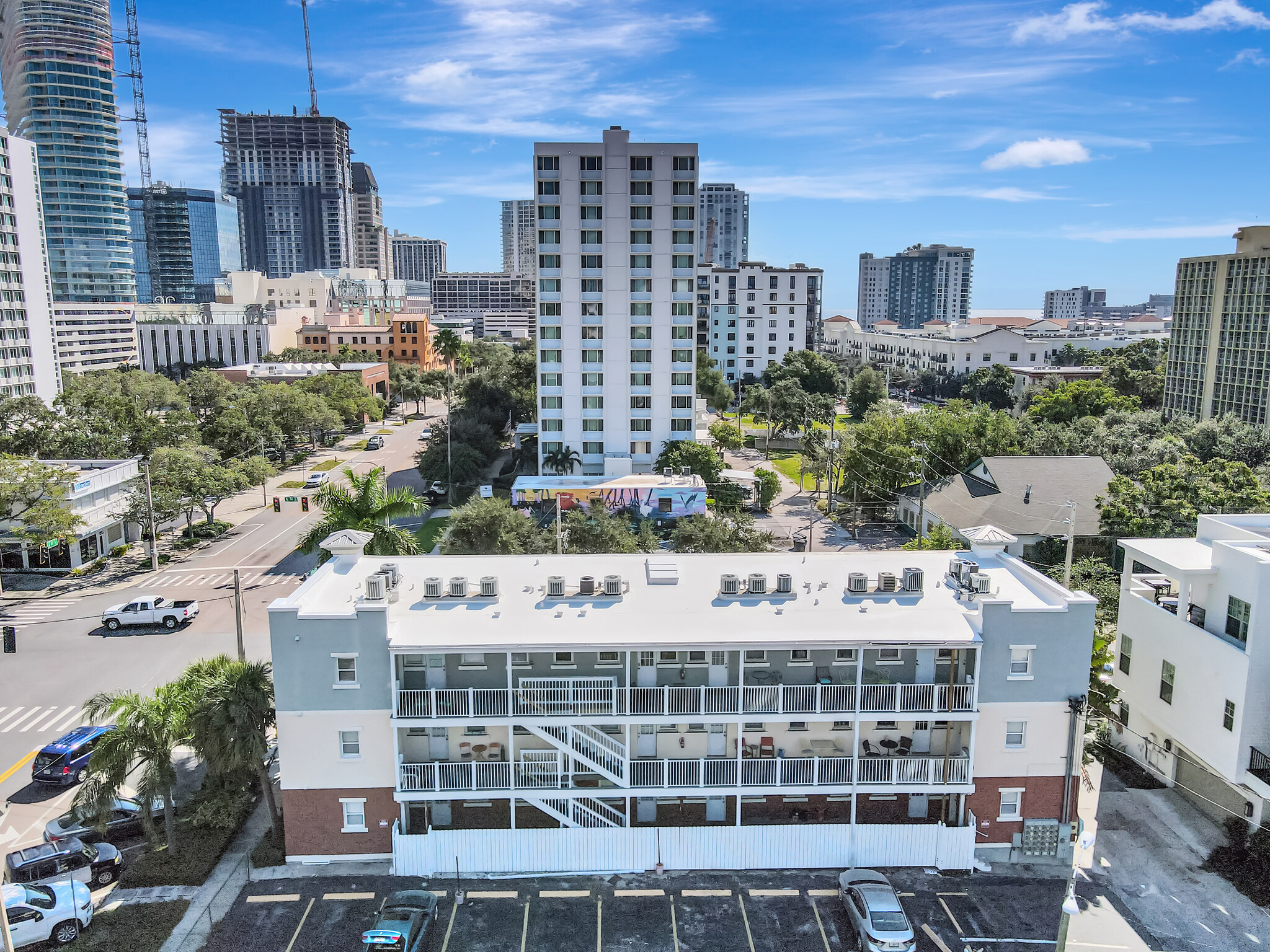 Building Photo - 201 6th St S