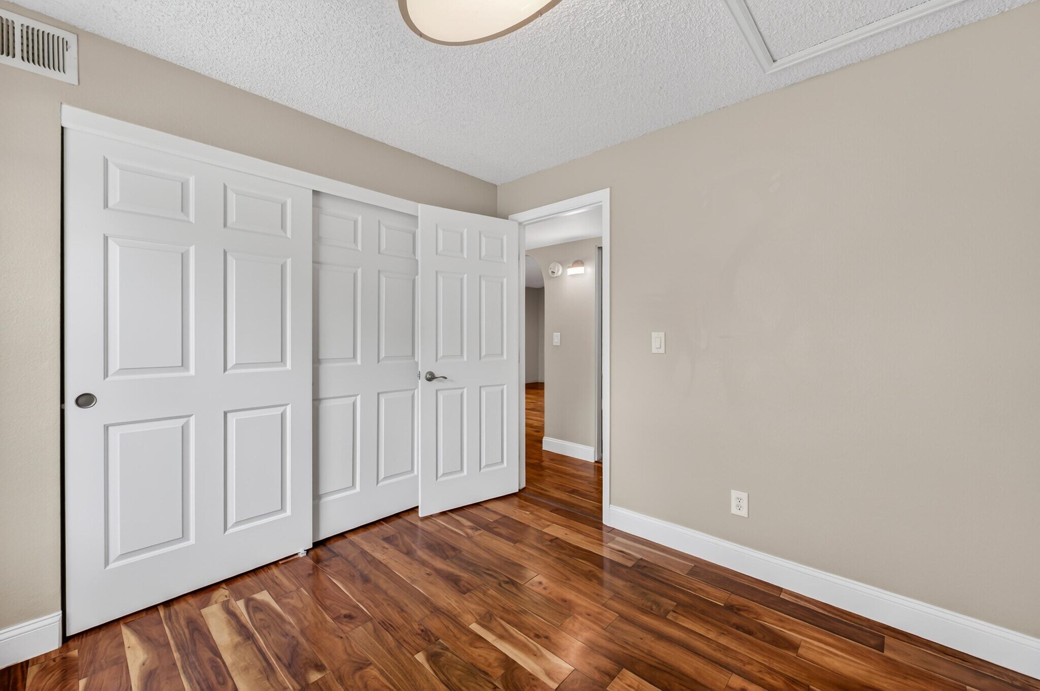 Building Photo - 2575 S Syracuse Way