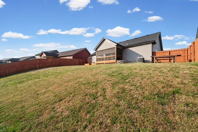 Building Photo - 129 Ambridge St