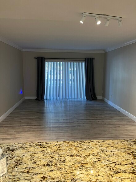 Building Photo - 7810 Camino Real