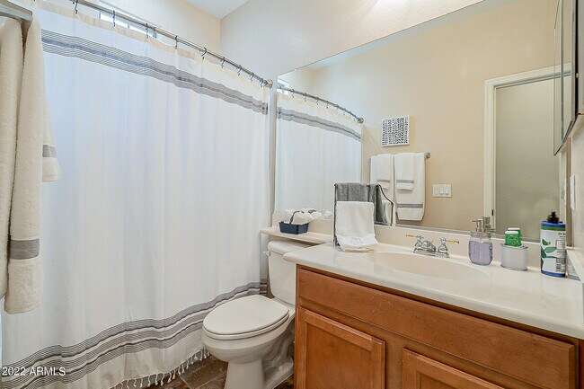 Building Photo - 21124 W Prospector Way