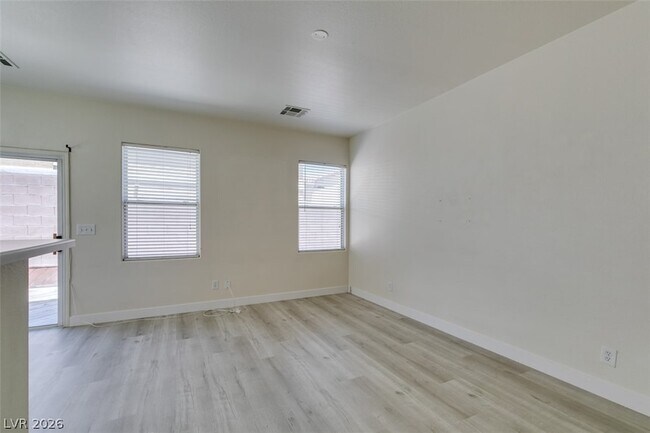 Building Photo - 5938 Sakhalin Ave