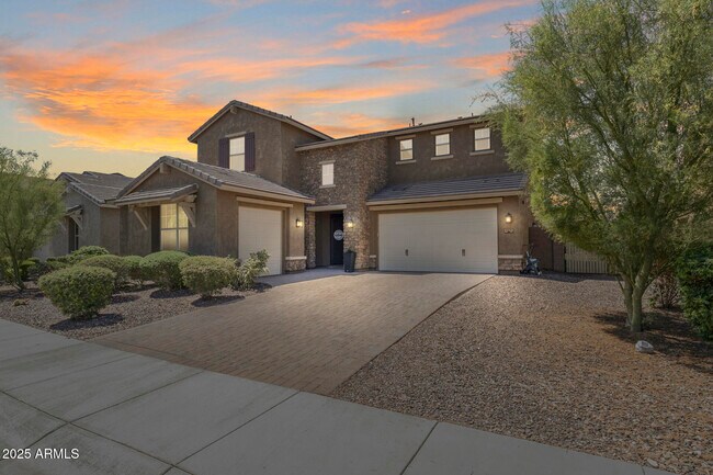 Building Photo - 11875 W Lone Tree Trail