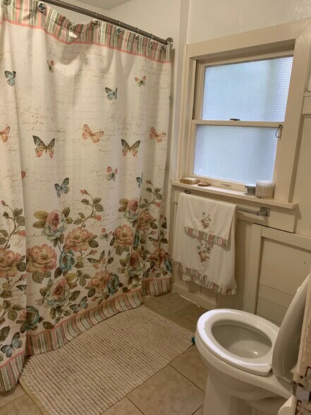 Bath - 422 W William St