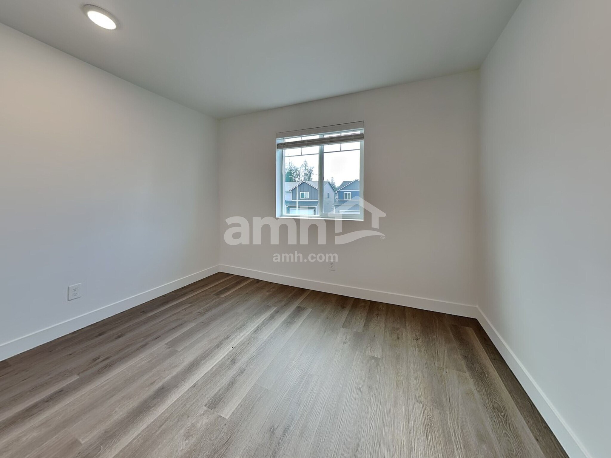 Building Photo - 7706 Brenden St SW