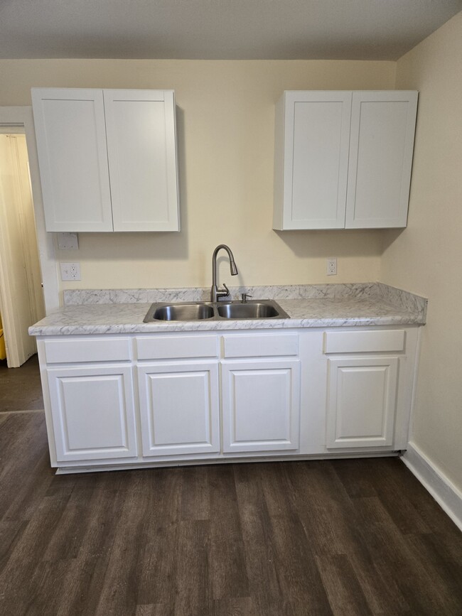 New Cabinets / Countertop - 401 North St