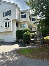 Building Photo - 1301 Old Bridge Ln