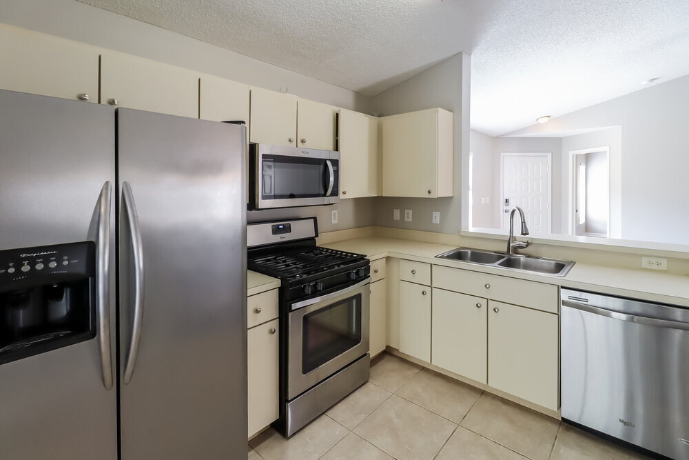 Building Photo - 6713 Summer Cove Dr